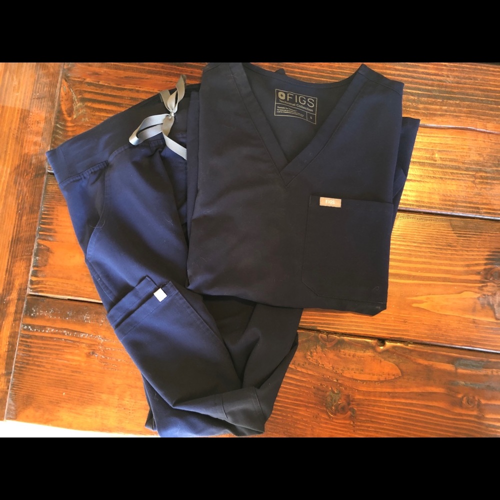 Figs navy Kade pants small regular